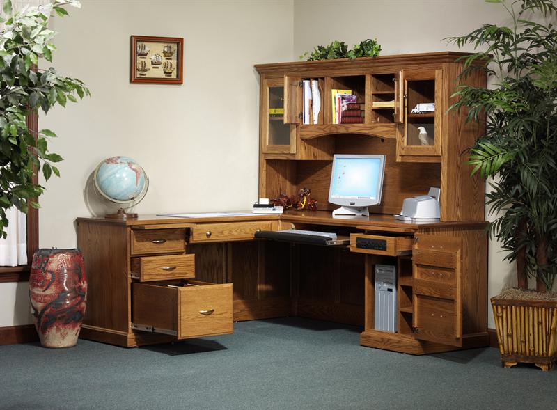 Amish Flat Top Computer Desk with Hutch